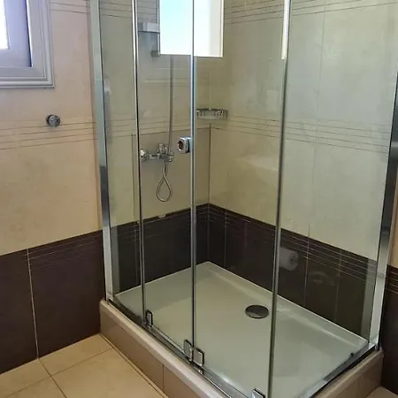 Phaedrus Living: Seafront Luxury Flat Pallini Court 113
